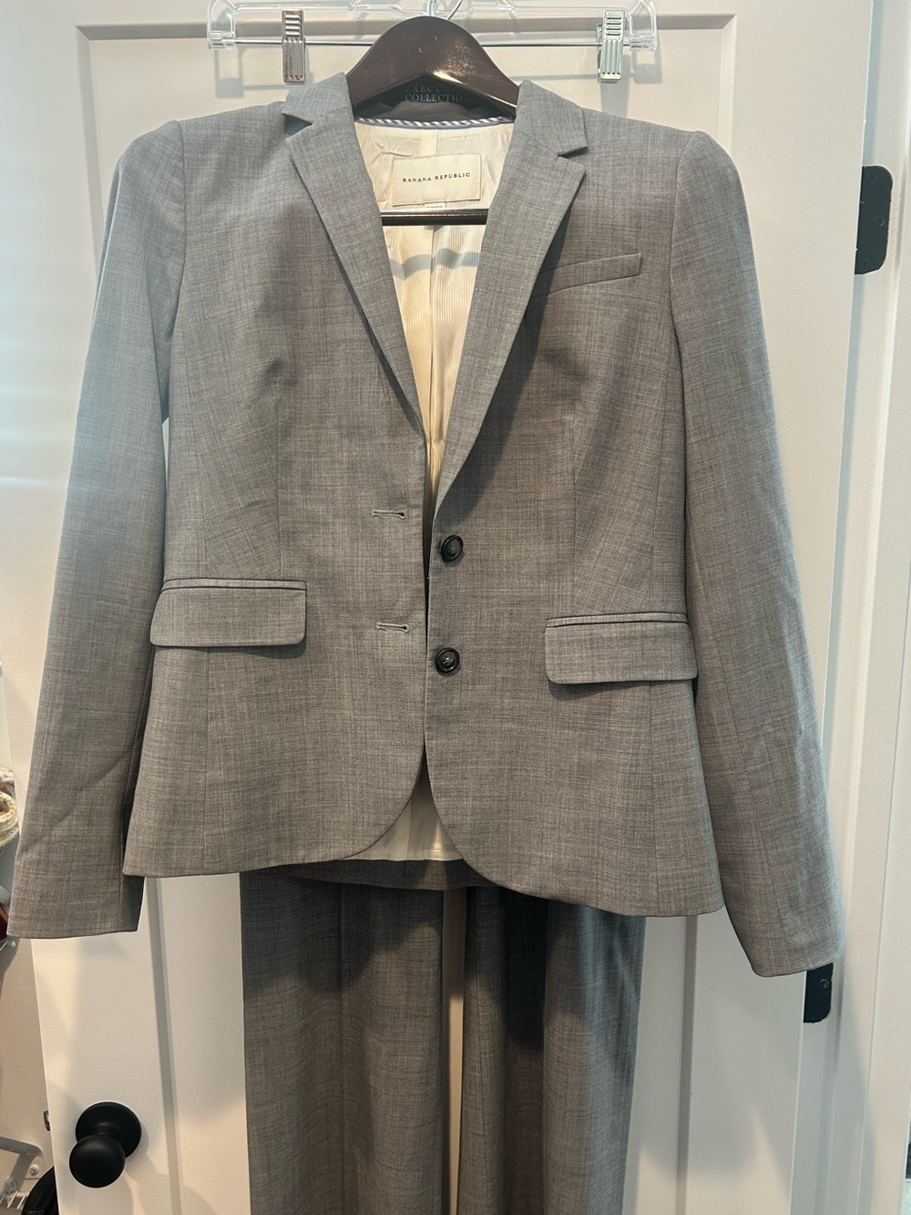 Banana Republic Gray Women's Two-Piece Suit Blazer & Skirt